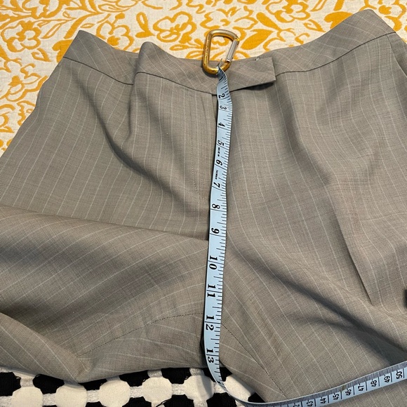 Ann Taylor 10P petite Pantsuit EUC - Picture 9 of 11